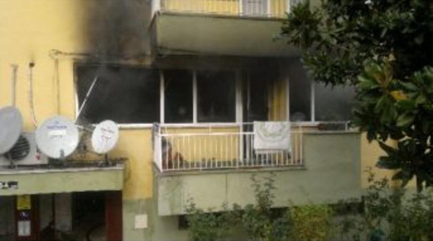 Kocaeli'de Ev Yangını