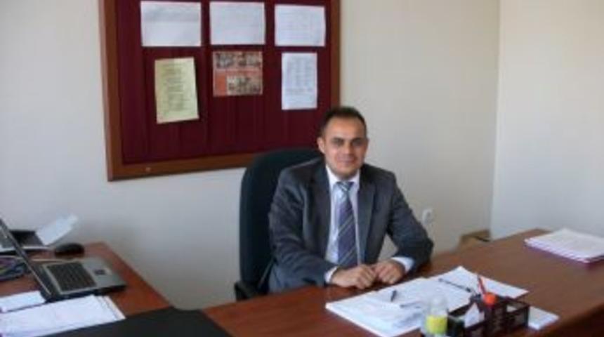 Tarsus'taki Dernekler Dershanelerin Kapatılmasına Tepki G&ouml;sterdi