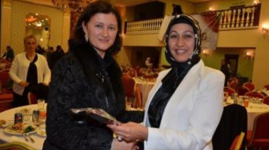 Başkan Ert&uuml;rk&rsquo;ten &Ouml;ğretmenlere G&uuml;l