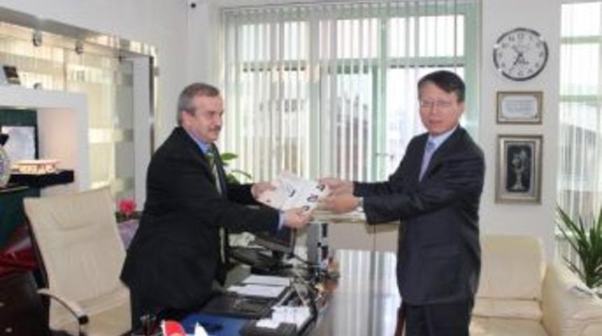 Başkonsolos Depremi Sordu