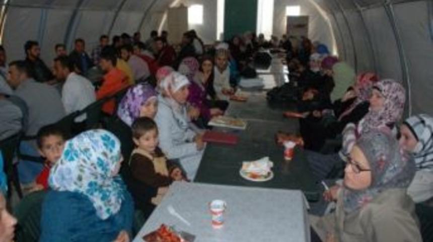 Milli Eğitim M&uuml;d&uuml;r&uuml; Suriyeli &Ouml;ğretmenleri Ziyaret Etti