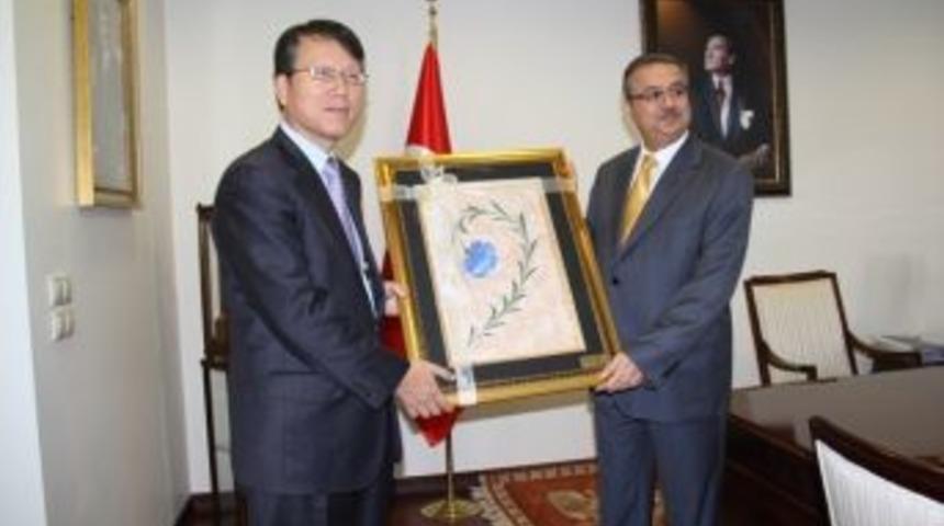 Başkonsolos Dongjeon, Vali Ali İhsan Su&rsquo;yu Ziyaret Etti