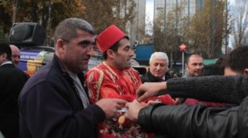 Başkent&rsquo;te Kayısı İzdihamı