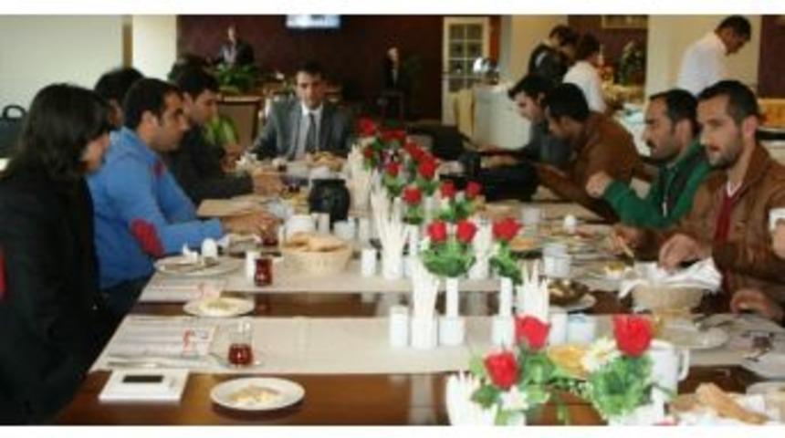 Arlı Van Bakkallar Ve Manavlar Odası Başkan Adayı Oldu