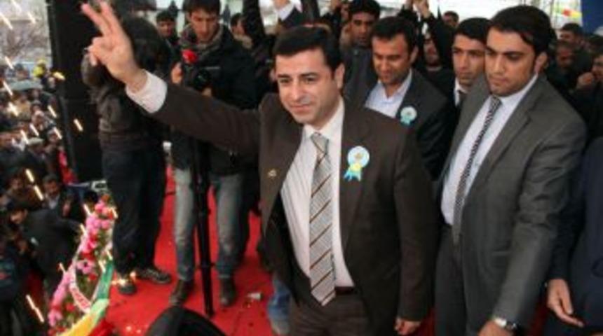 Demirtaş: Van'ın B&uuml;t&uuml;n Belediyelerini Kazanacağız