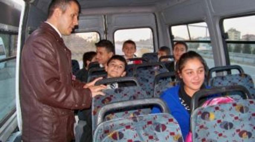 Sungurlu'da Okul Servisleri Denetlendi