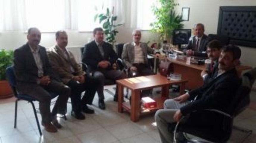 Manisa Eğitim Bir-sen'den Okul Ziyaretleri