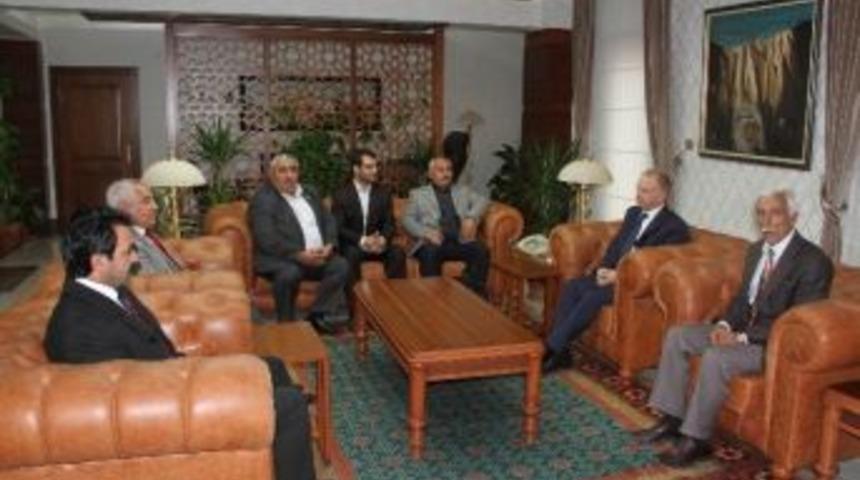 Ankara Nevşehir Dernekler Federasyonu Y&ouml;neticilerinden Vali Ceylan&rsquo;a Ziyaret
