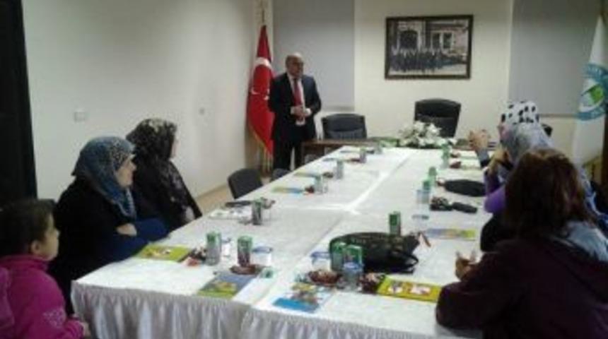 Beyk&ouml;y&rsquo;de Okuma Yazma Bilmeyen Kalmayacak