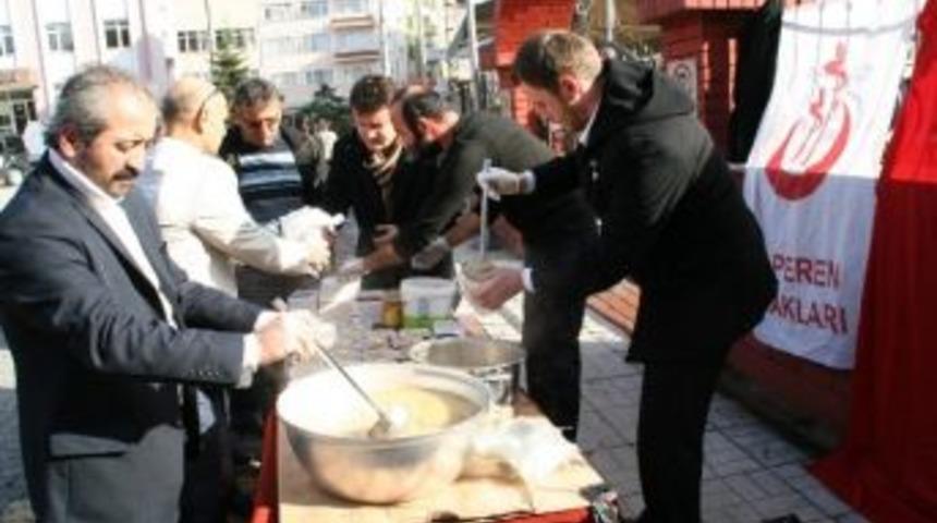 Zonguldak Alperen Ocakları'ndan Aşure İkramı
