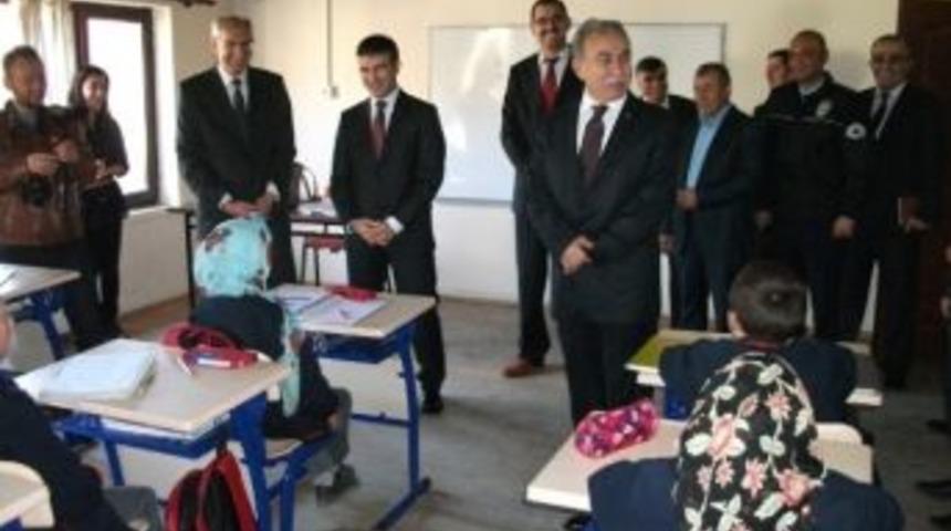 Sakarya Valisi Mustafa B&uuml;y&uuml;k Taraklı&rsquo;da İncelemelerde Bulundu