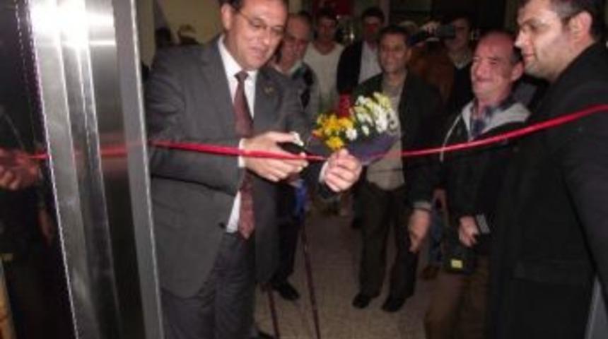 Muratlı Belediye Binasına Engelli Asans&ouml;r&uuml; Yapıldı