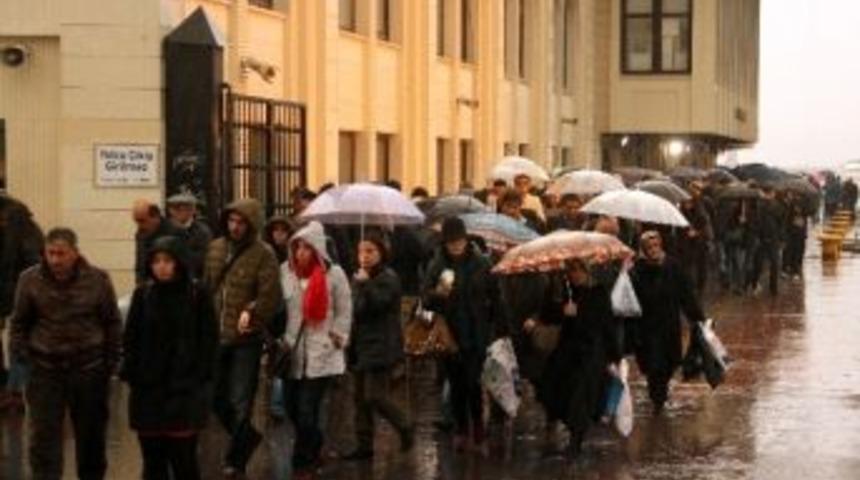 Yağmur İstanbulluları Hazırlıksız Yakaladı