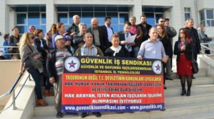 Hastane Bah&ccedil;esinde Eylem Yapan Iş&ccedil;iye Destek Verdiler