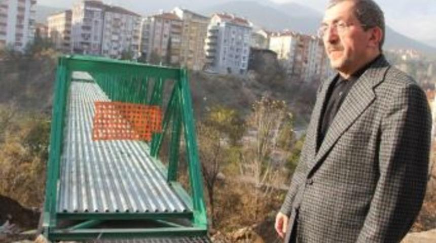 Boğaz K&ouml;pr&uuml;s&uuml; G&ouml;r&uuml;n&uuml;m&uuml;nde Yaya K&ouml;pr&uuml;s&uuml;