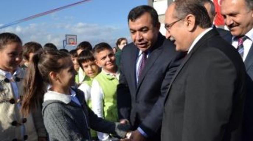 Vali Savaş, Zirve G&uuml;nd&uuml;zalp Ortaokulu'nu A&ccedil;tı