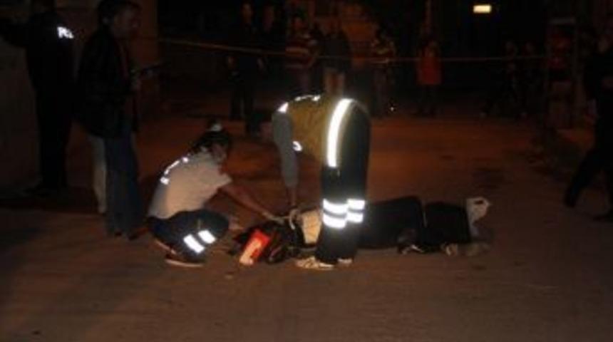 Aile Hekimi Silahlı Saldırıda &Ouml;ld&uuml;