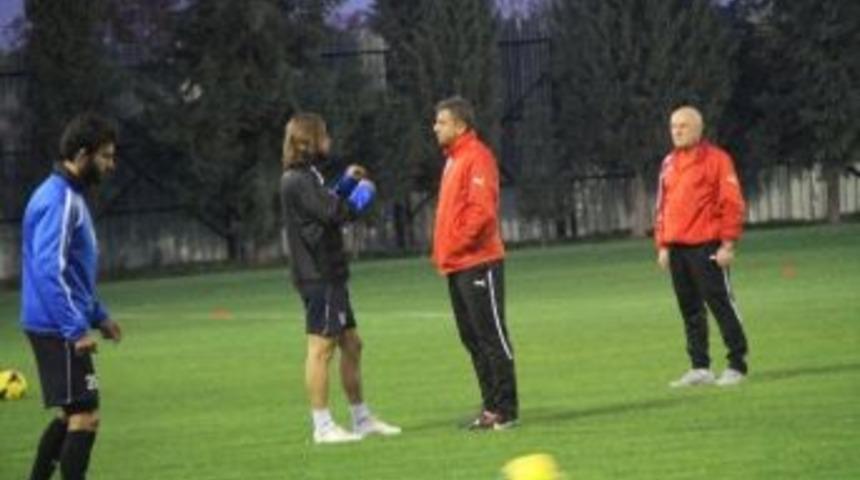 Akhisar Belediyespor, Kayseri&rsquo;de İlk 3 Puanı Almak İstiyor