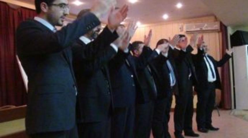 İmamlardan İşitme Engellilere &Ouml;zel İşaret Diliyle İlahi Konseri