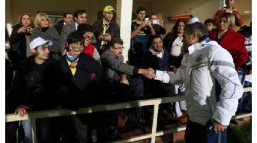 Fenerbah&ccedil;e, Beşiktaş Ma&ccedil;ı Hazırlıklarını S&uuml;rd&uuml;rd&uuml;