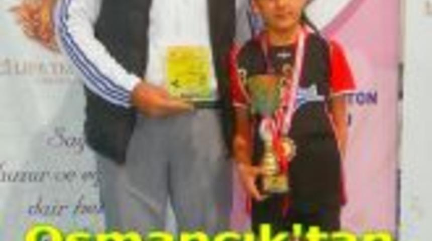 Osmancık'tan bir T&uuml;rkiye &uuml;&ccedil;&uuml;nc&uuml;l&uuml;ğ&uuml; daha