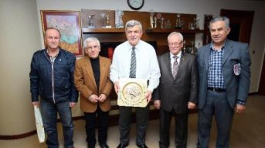 T&uuml;ed &Uuml;yeleri Başkan Karaosmanoğlu'nu Ziyaret Etti
