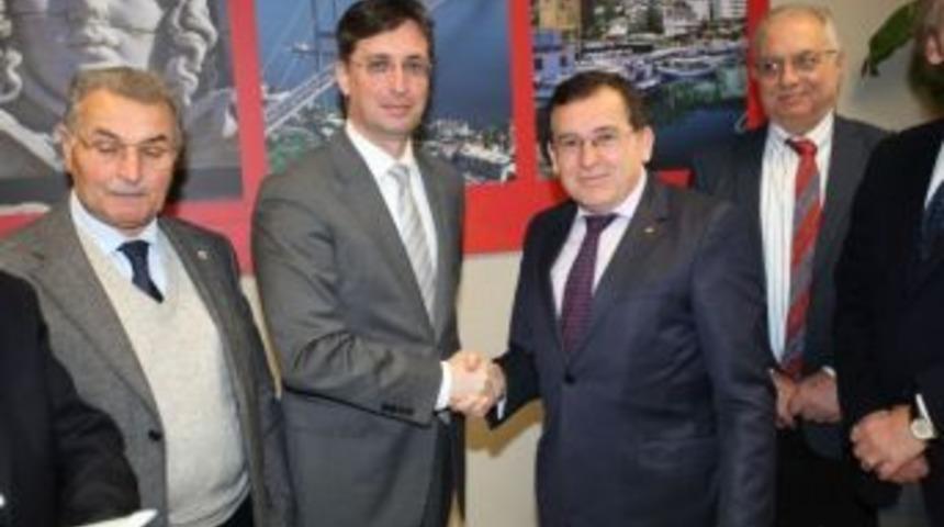 Ekonomik Krizdeki İspanya T&uuml;rk Kobileri İ&ccedil;in Fırsat Oldu