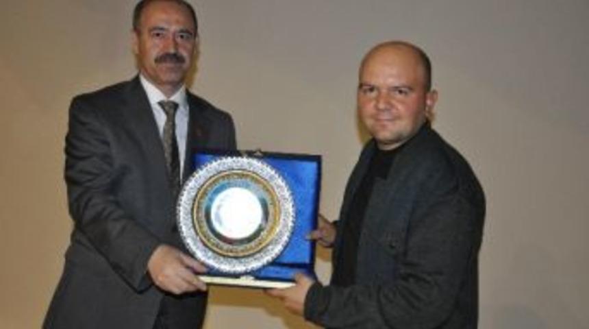 Tarihçi-yazar Uğurluel Muş’ta Konferans Verdi