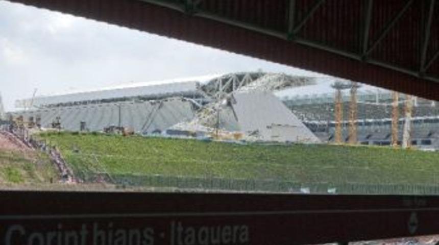 D&uuml;nya Kupası&rsquo;nın A&ccedil;ılış Ma&ccedil;ının Oynanacağı Stadın &Ccedil;atısı &Ccedil;&ouml;kt&uuml;