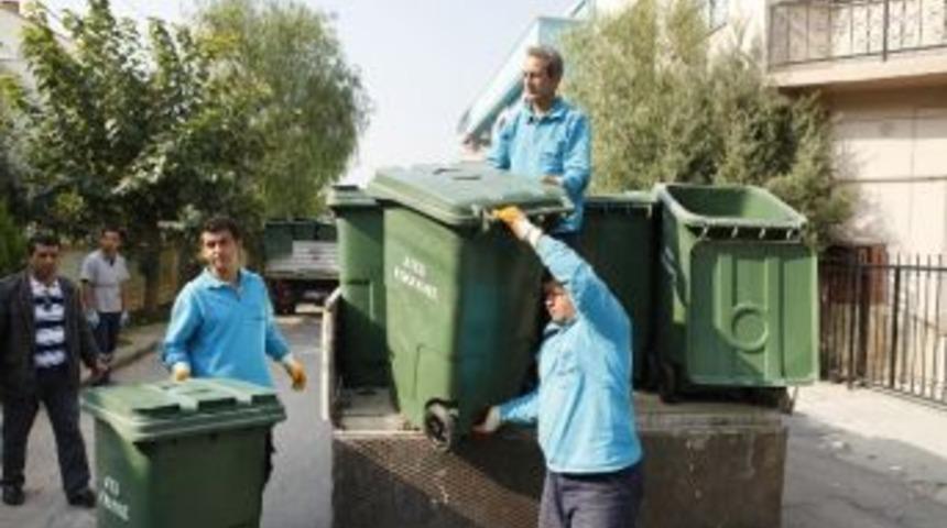 Bornova'da Kişiye &Ouml;zel &Ccedil;&ouml;p Konteyneri