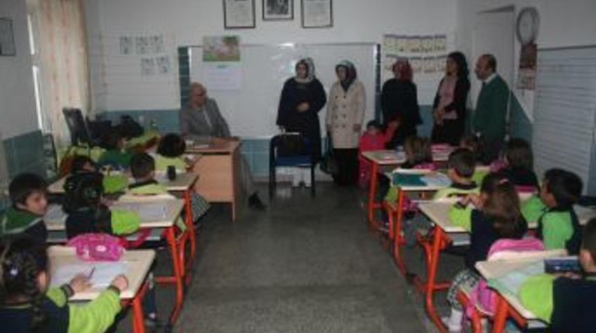 &Ouml;ğrencilerin Dişleri &Ccedil;&uuml;r&uuml;k &Ccedil;ıktı