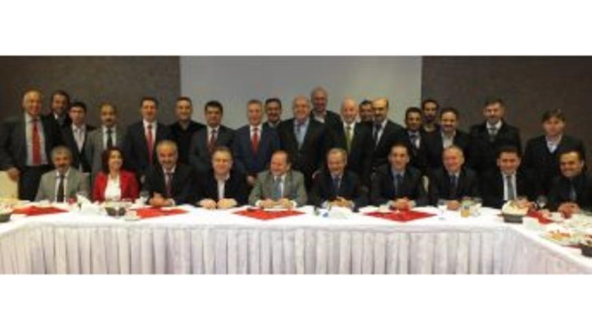 "Bir G&uuml;n Bize Ihtiya&ccedil; Kalmadığında Dershanelerimizi Kendi Ellerimizle Kapatırız"