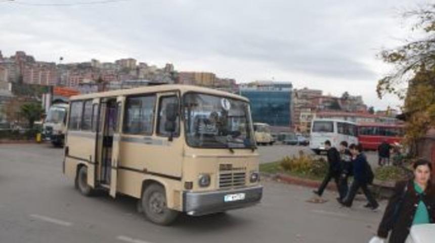 "Dershaneleri Kapatırken, Esnafların Mağduriyetini Hesaba Kattınız Mı?"