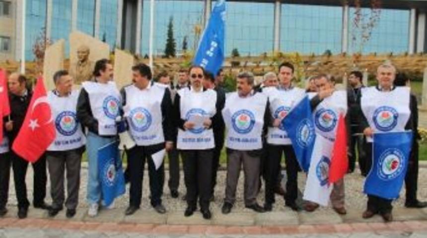 Eğitim Bir Sen&rsquo;den İkinci &Ouml;ğretimde Fazla Mesai Eylemi