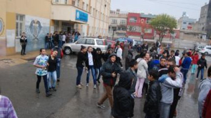 Veliler, Sınav Sisteminin S&uuml;rekli Değişmesine Tepkili