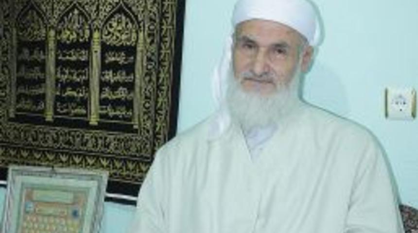 Kanaat &Ouml;nderi Seyyid Ebubekir Parlak: Dershanelerin Kapatılmasını Istemiyoruz