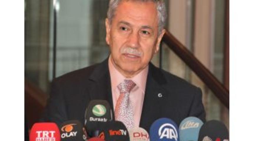 Arın&ccedil;: MGK Tavsiyede Bulunmuş, Ancak H&uuml;k&uuml;met Bunu Yerine Getirmemiştir