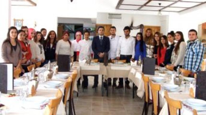 Marifetli Eller Akdeniz&rsquo;e Has Lezzetleri Sofralara Taşıdı