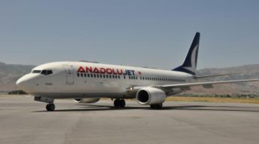 Yıldırımın &Ccedil;arptığı Yolcu U&ccedil;ağı Seferine Devam Etti