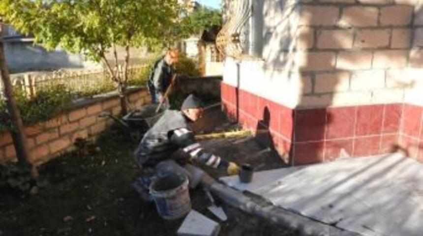 Yer Karoları Yenileniyor, Camiler G&uuml;zelleşiyor