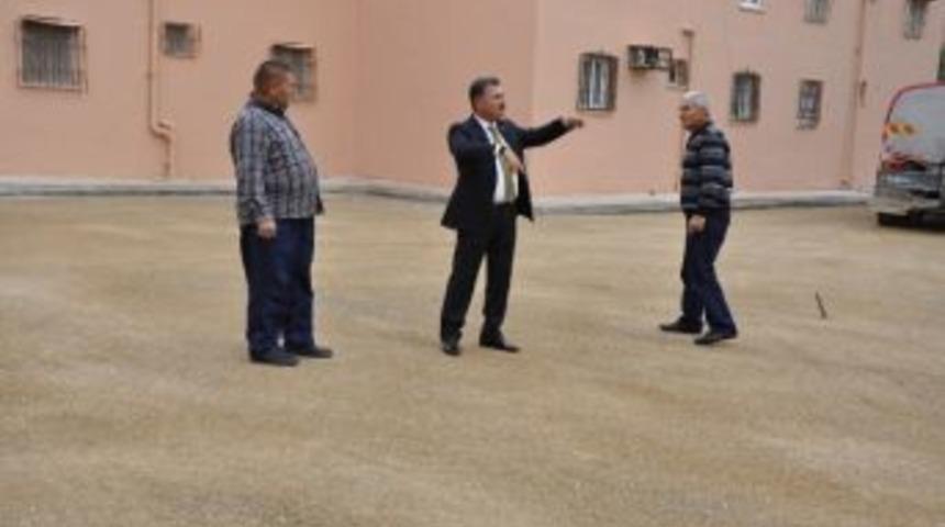 Toroslar&rsquo;da Ada İ&ccedil;i &Ccedil;evre D&uuml;zenlemesi S&uuml;r&uuml;yor