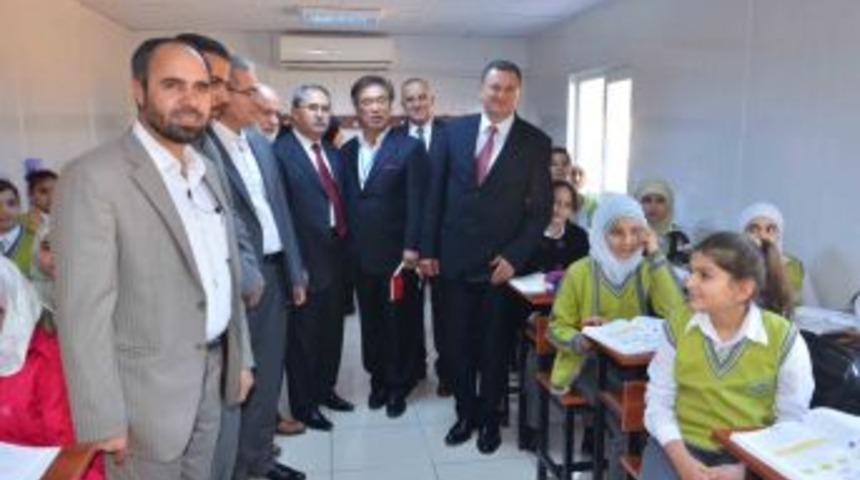 Suriyeli &Ccedil;ocuklar I&ccedil;in Gaziantep&rsquo;te Ikinci Bir Okul A&ccedil;ıldı