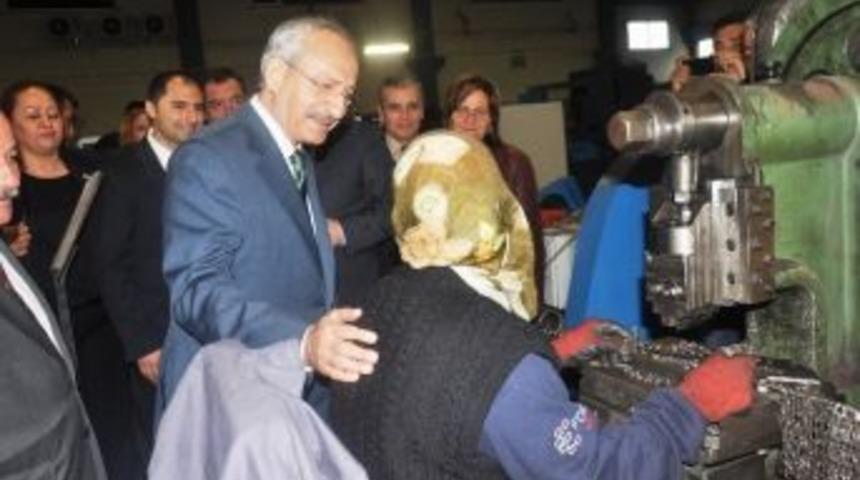 Kılı&ccedil;daroğlu, Zincir Ve &Ccedil;ivi Fabrikalarını Gezdi