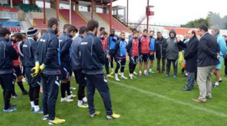 Başkan Ok'tan Balıkesirsporlu Futbolculara Moral Ziyareti