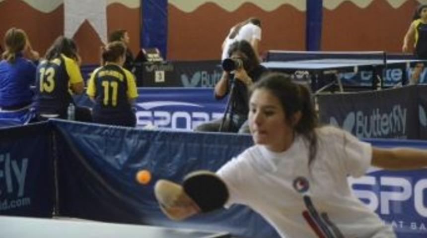 Teniste &Uuml;nilig Diyarbakır&rsquo;da