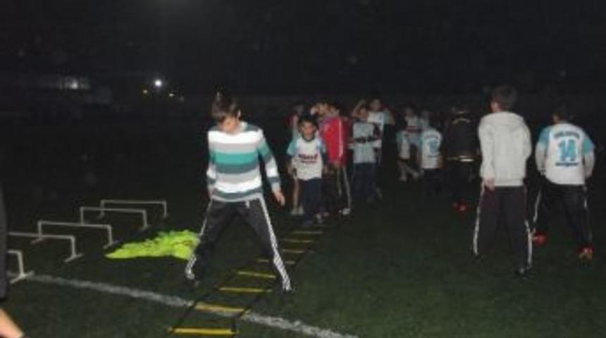 Tuğlaspor&rsquo;da Minik Oyuncu Sayısı 40&rsquo;a &Ccedil;ıktı