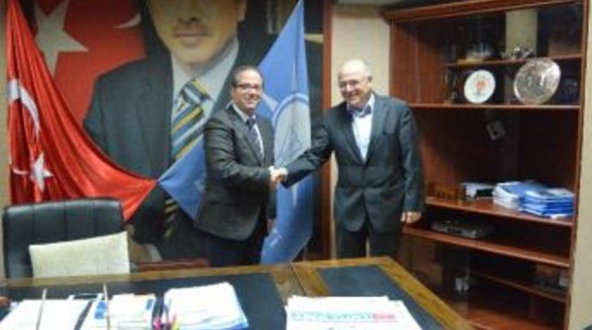 Kanada B&uuml;y&uuml;kel&ccedil;iliği Başkatibi Beylerian'dan Ak Parti'li Alta&ccedil;'a Ziyaret