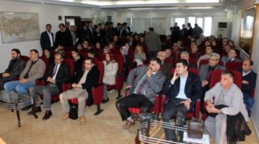 Alaşehir'den Dershanelerin Kapatılmasına Tepki