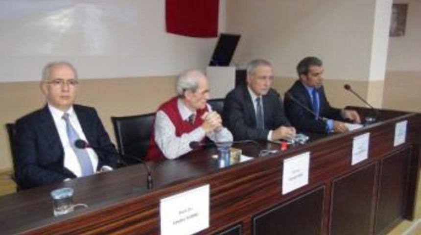 D&uuml;nden Bug&uuml;ne T&uuml;rkiye'de &Ouml;ğretmen Okulları Ve Eğitim