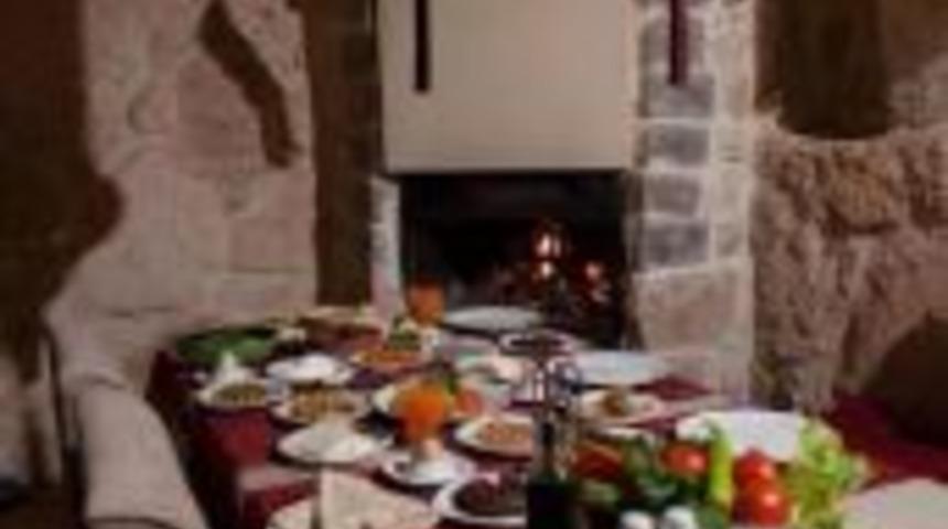 Mersin'de Pedias’ta keyfin tanımı yeniden yorumlanıyor